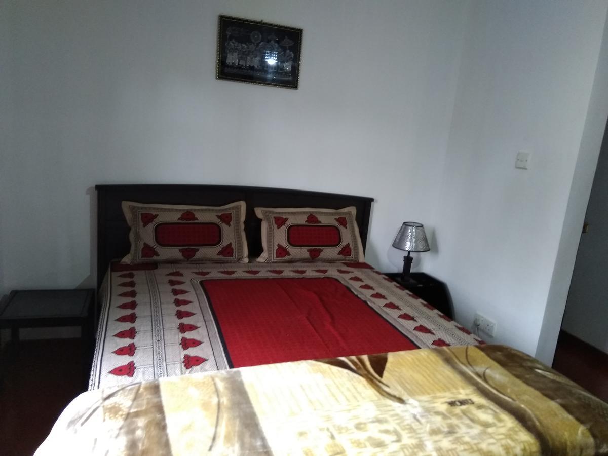 Avon Field Holiday Bungalow Нувара-Элия Экстерьер фото